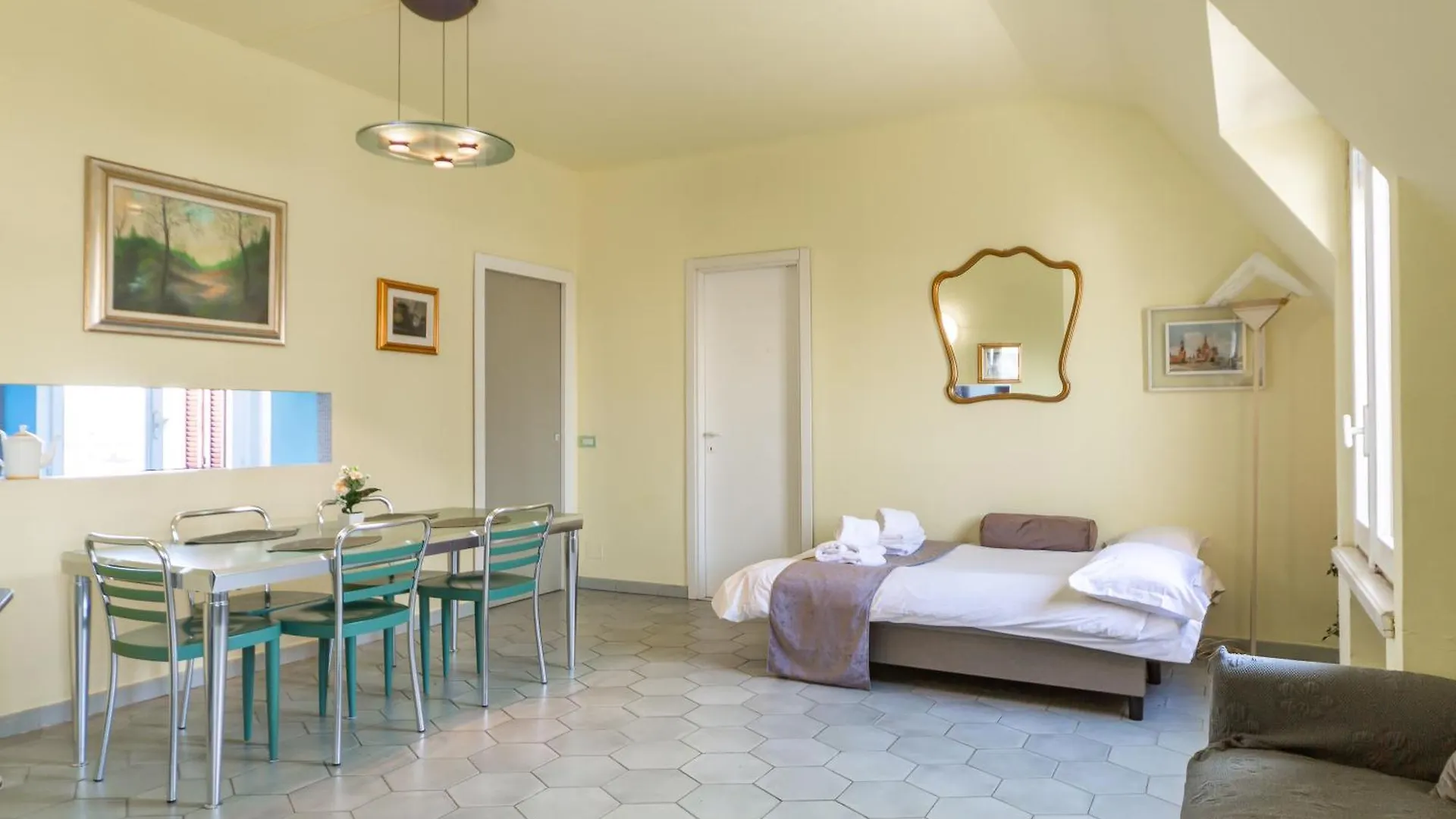 Repubblica-Stazione Centrale Big House Skyline View 4 Pax Check In H24 Mailand Apartment
