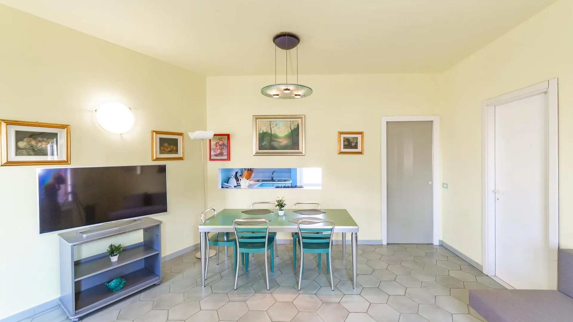 Repubblica-Stazione Centrale Big House Skyline View 4 Pax Check In H24 Mailand Apartment