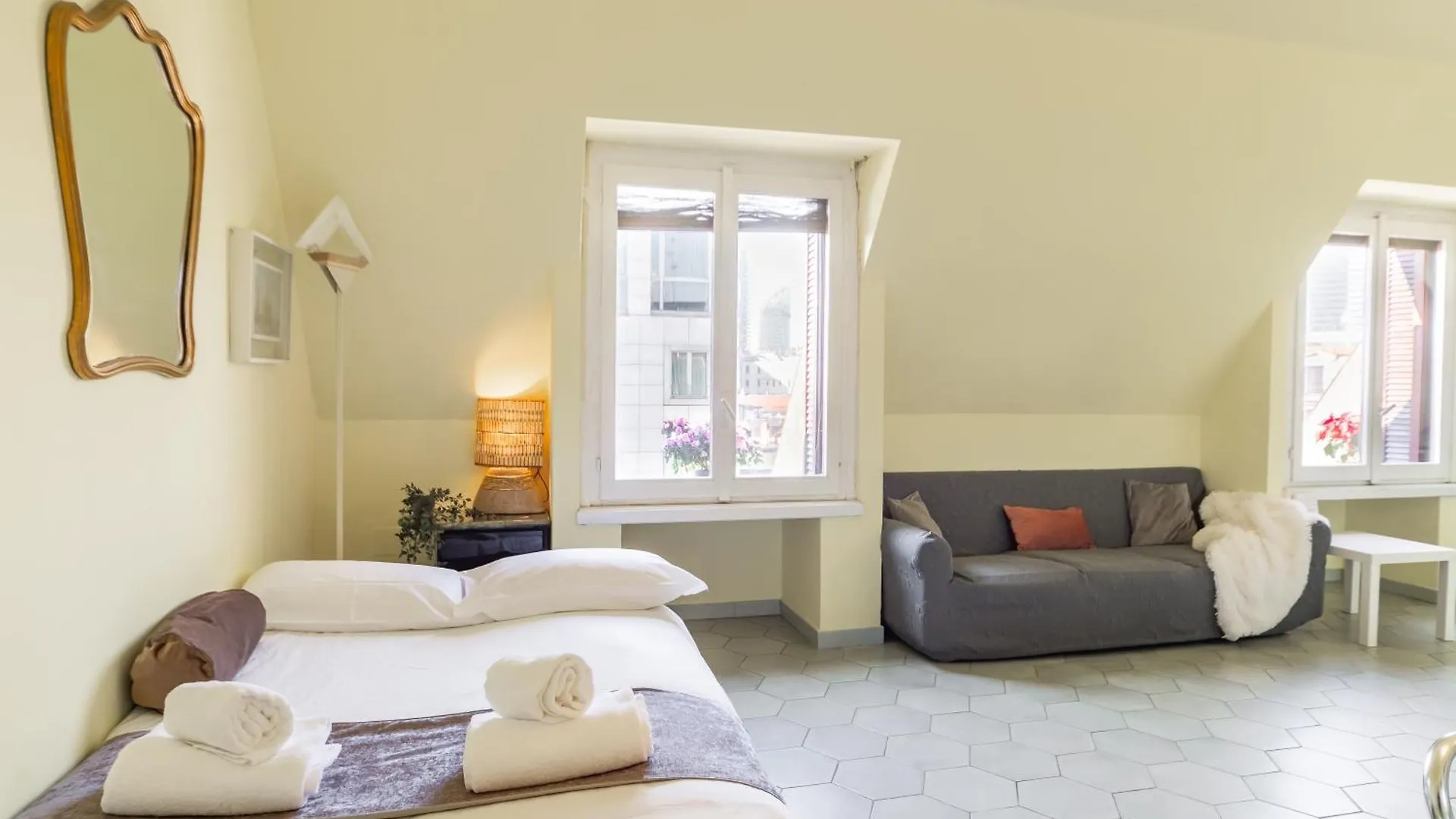 Repubblica-Stazione Centrale Big House Skyline View 4 Pax Check In H24 Mailand Italien