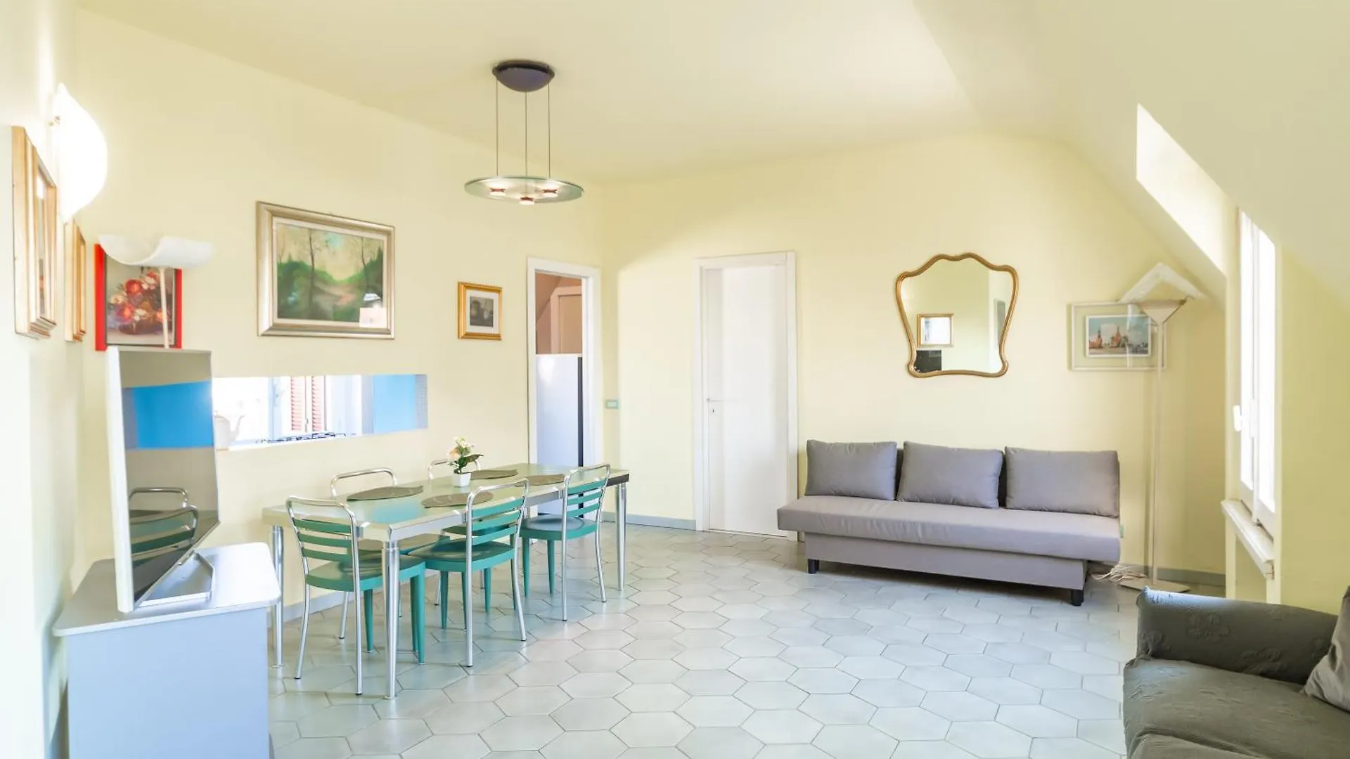 Repubblica-Stazione Centrale Big House Skyline View 4 Pax Check In H24 Mailand Apartment