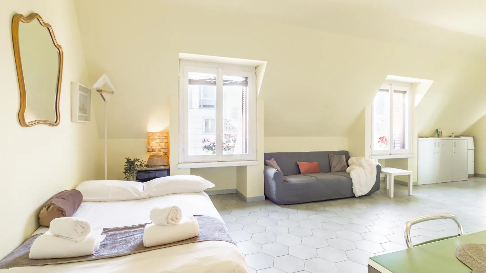 Repubblica-Stazione Centrale Big House Skyline View 4 Pax Check In H24 Mailand 0*,  Italien